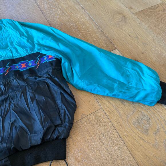Vintage Clark Mountain Apparel Aztec Windbreaker – Rare USA Made – Size M - Picture 6 of 6
